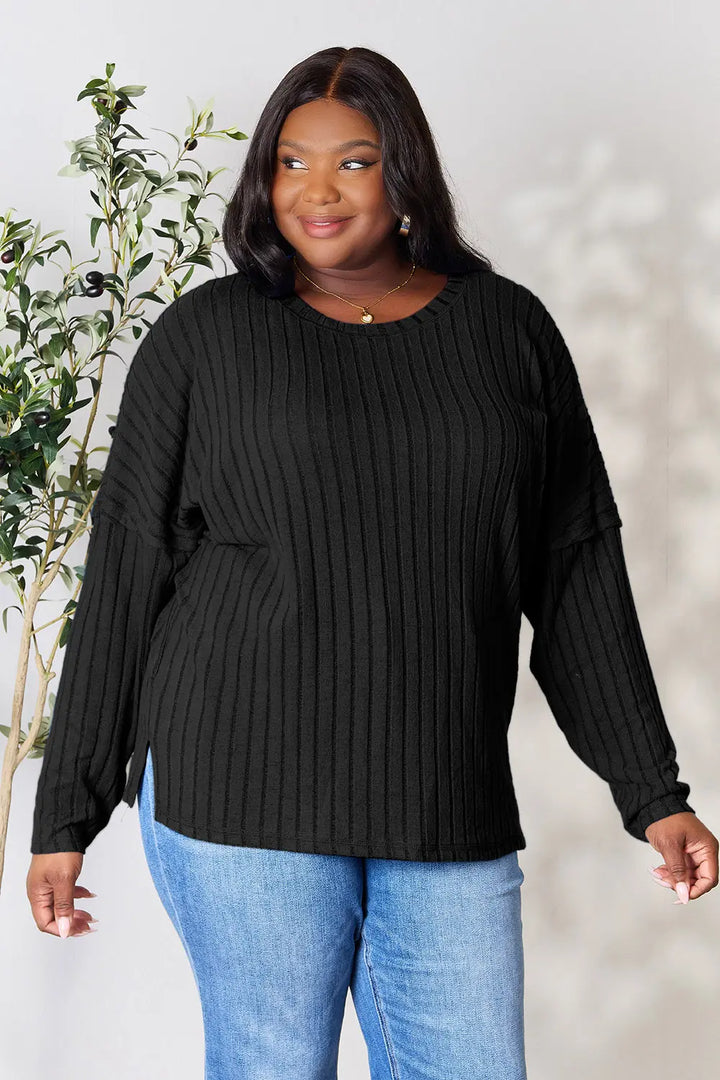 Ribbed knit round neck tunic top with side slits
