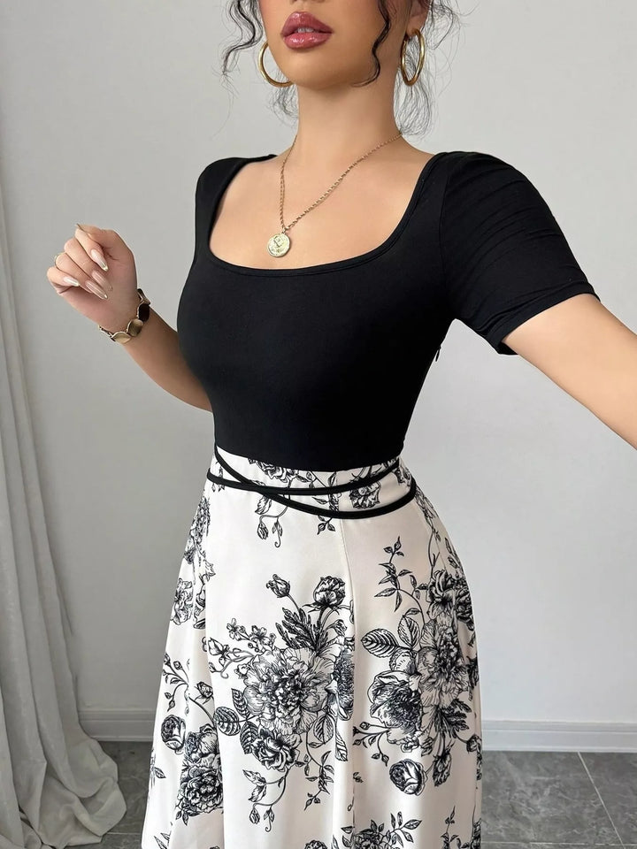 Square-neck floral print maxi dress with crisscross waist