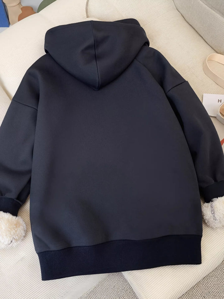 Fleece-lined zip-up hoodie with drawstring hood