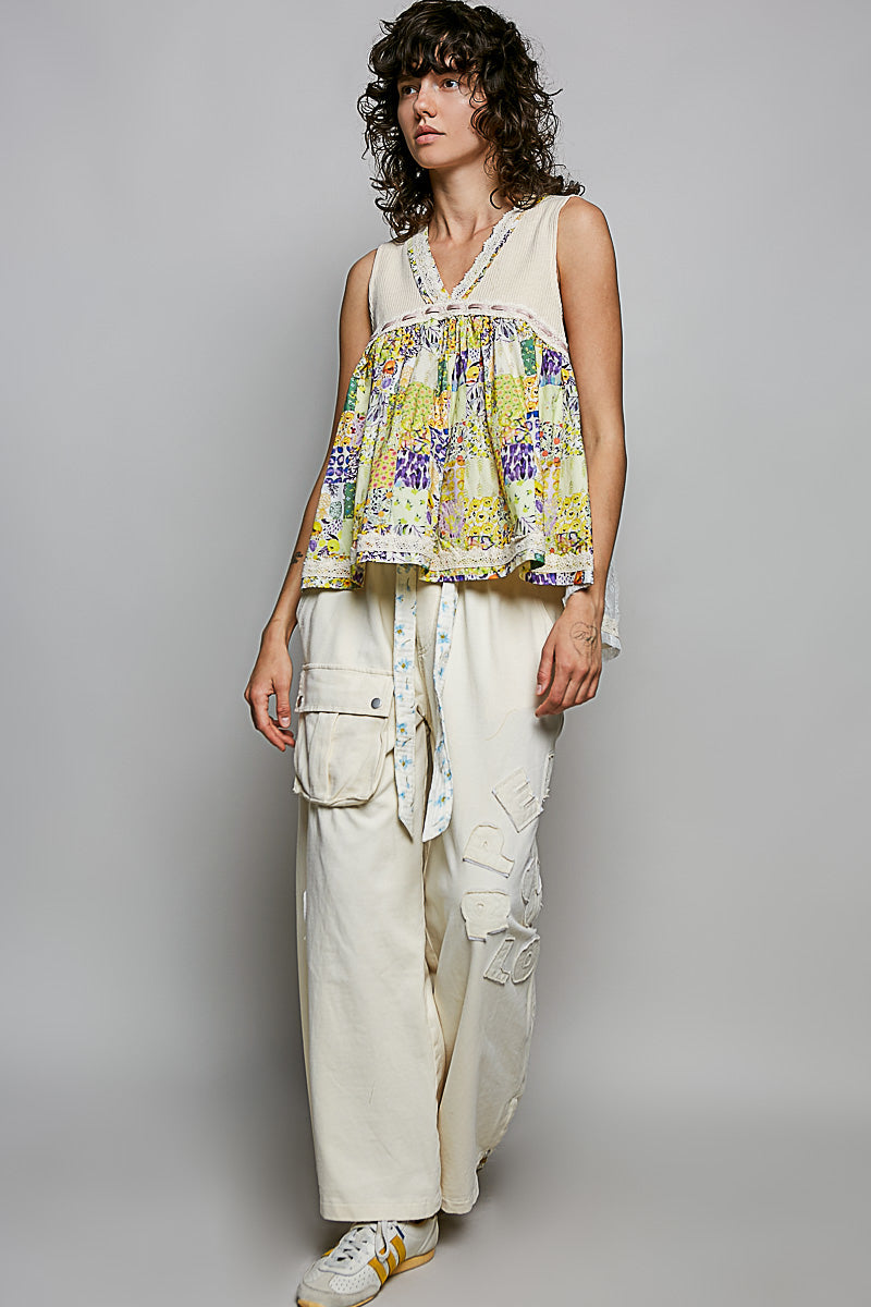Patchwork floral V-neck tank with lace trim