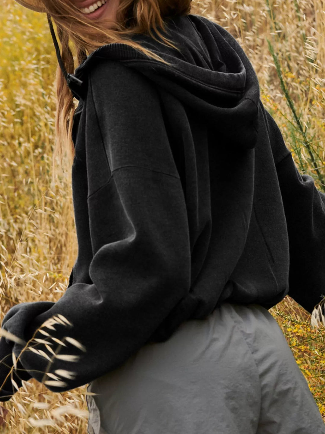 Half-zip hoodie with dropped shoulders and kangaroo pocket