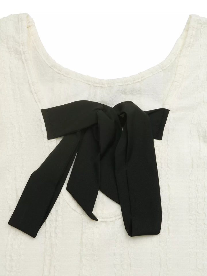 Textured ruffle flutter sleeve slim-fit top