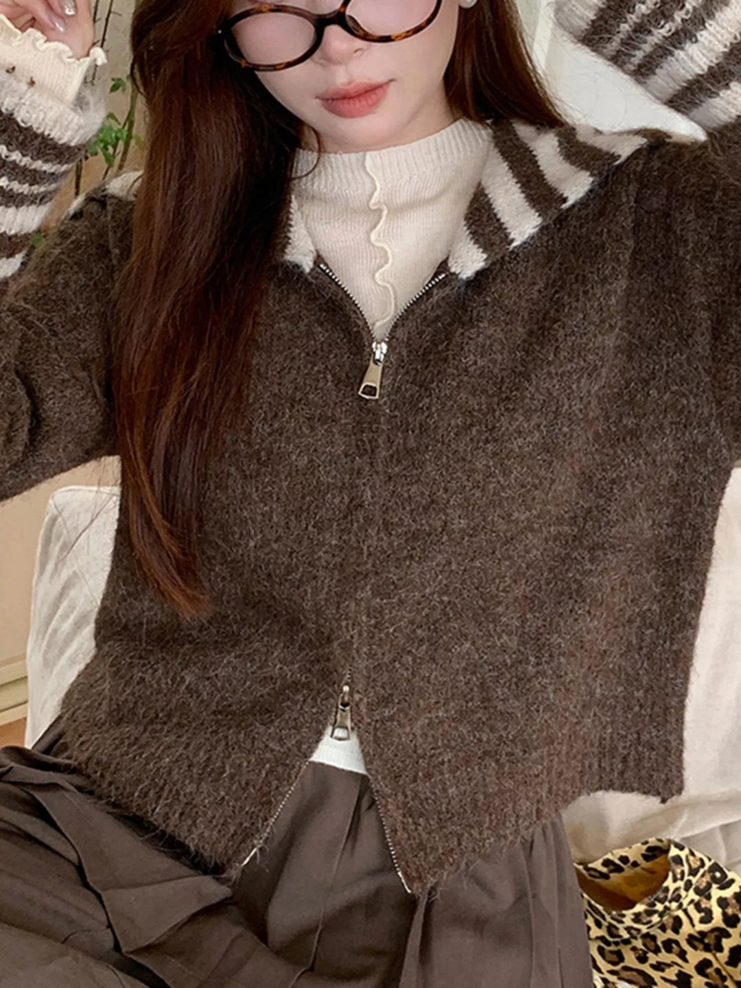 Striped trim zip-up knit cardigan with collar