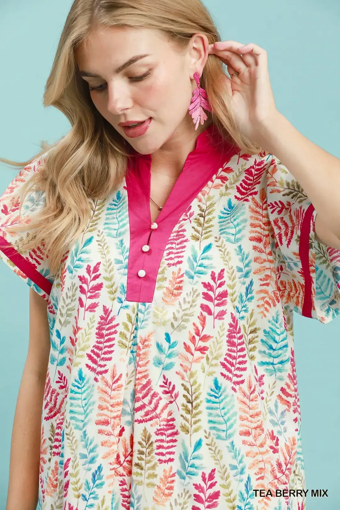Leaf print flutter sleeve tiered mini dress