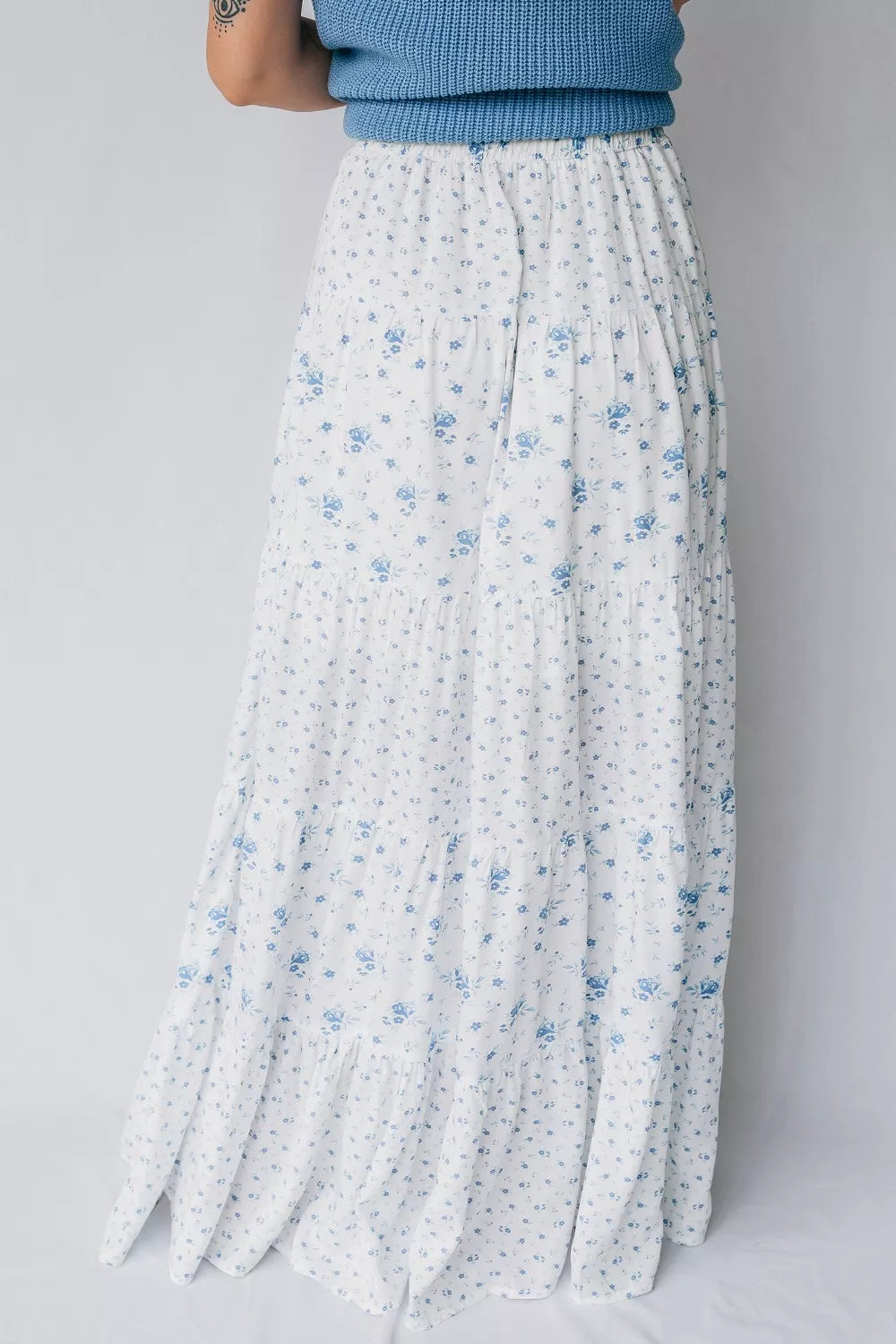 High-waist tiered floral boho maxi skirt