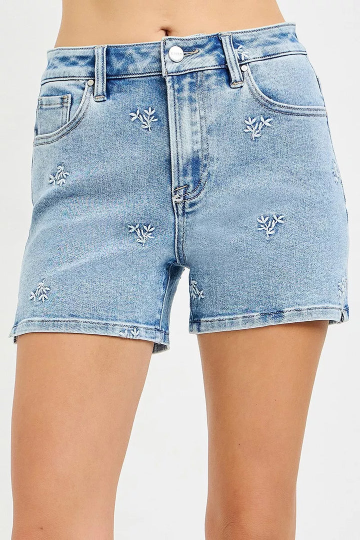LIGHT High-rise denim shorts with all-over embroidered floral detail