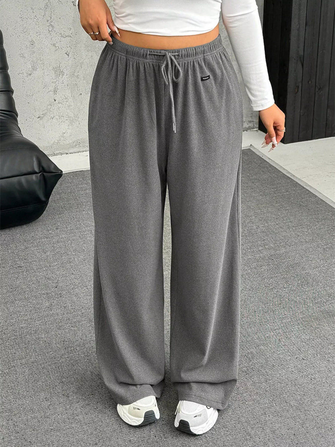 Wide-leg drawstring pants with elastic waist and pockets