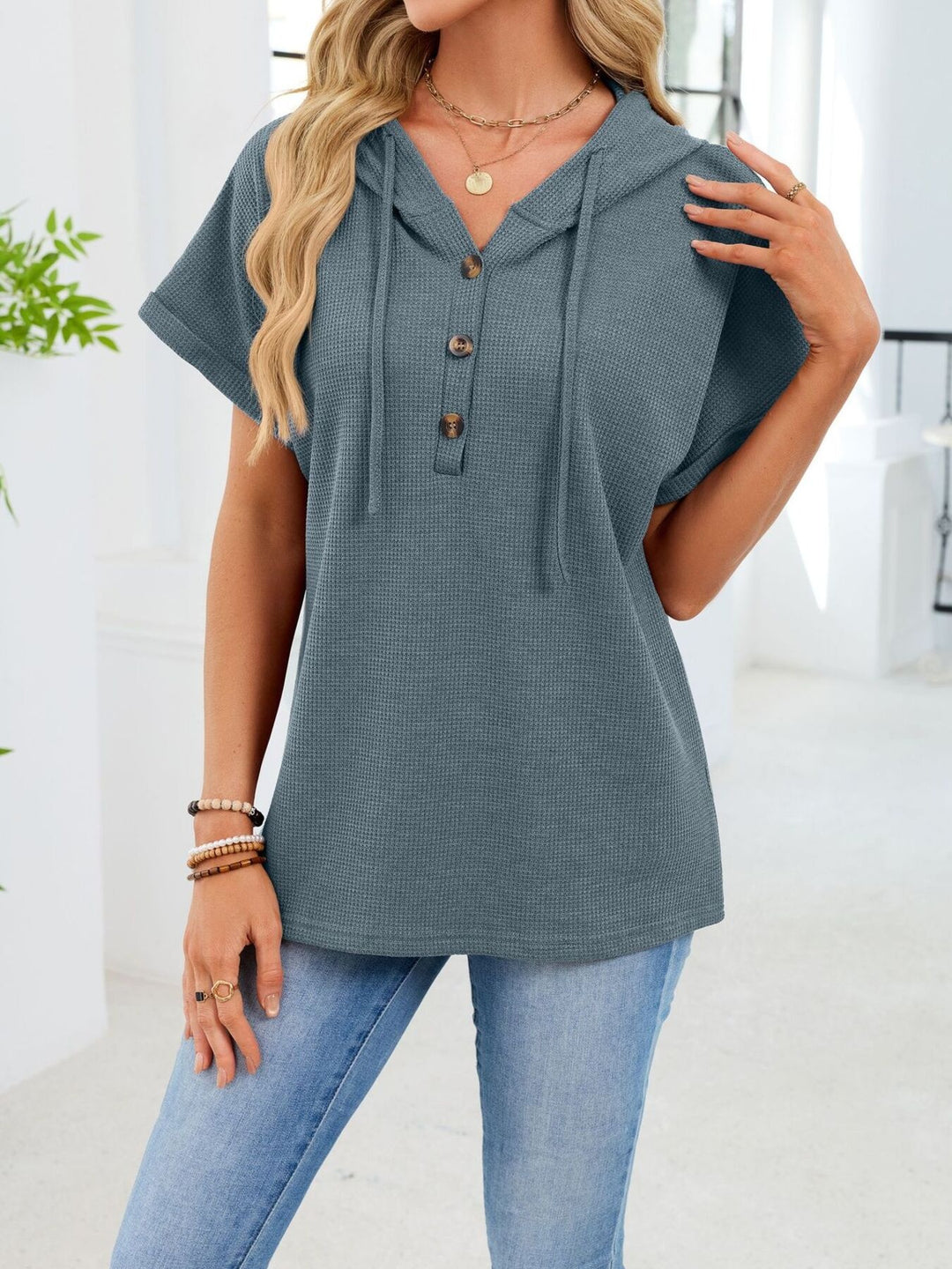 Waffle knit short-sleeve hoodie with button placket
