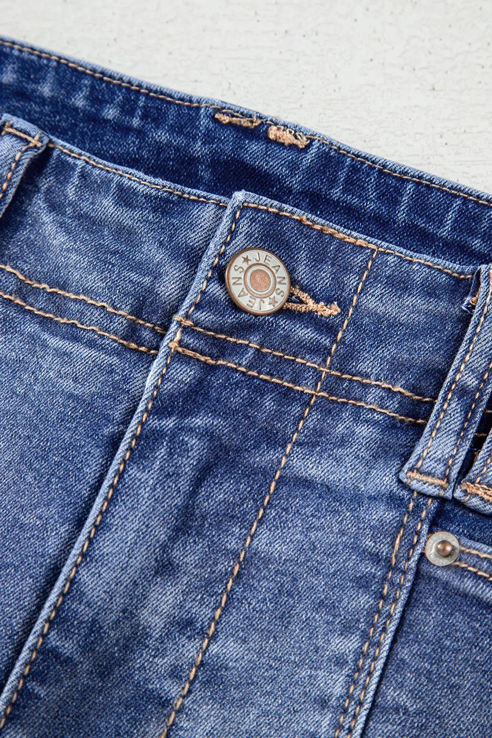 Vintage wash high-rise wide-leg jeans with patch pockets