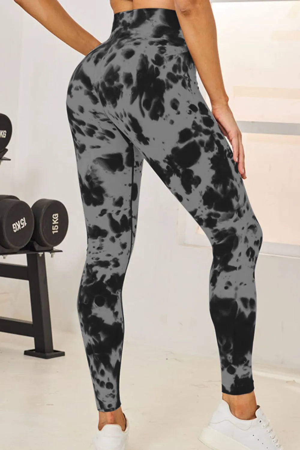 Tie-dye high-waist active leggings with wide waistband