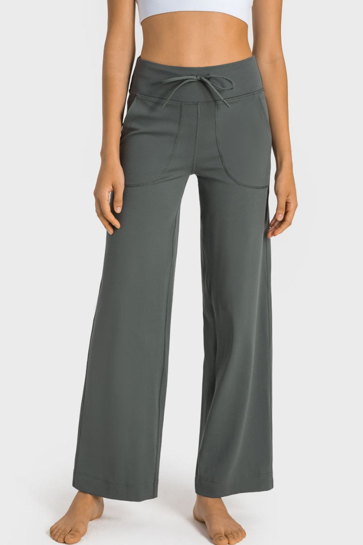 High-waist drawstring wide leg pants with patch pockets