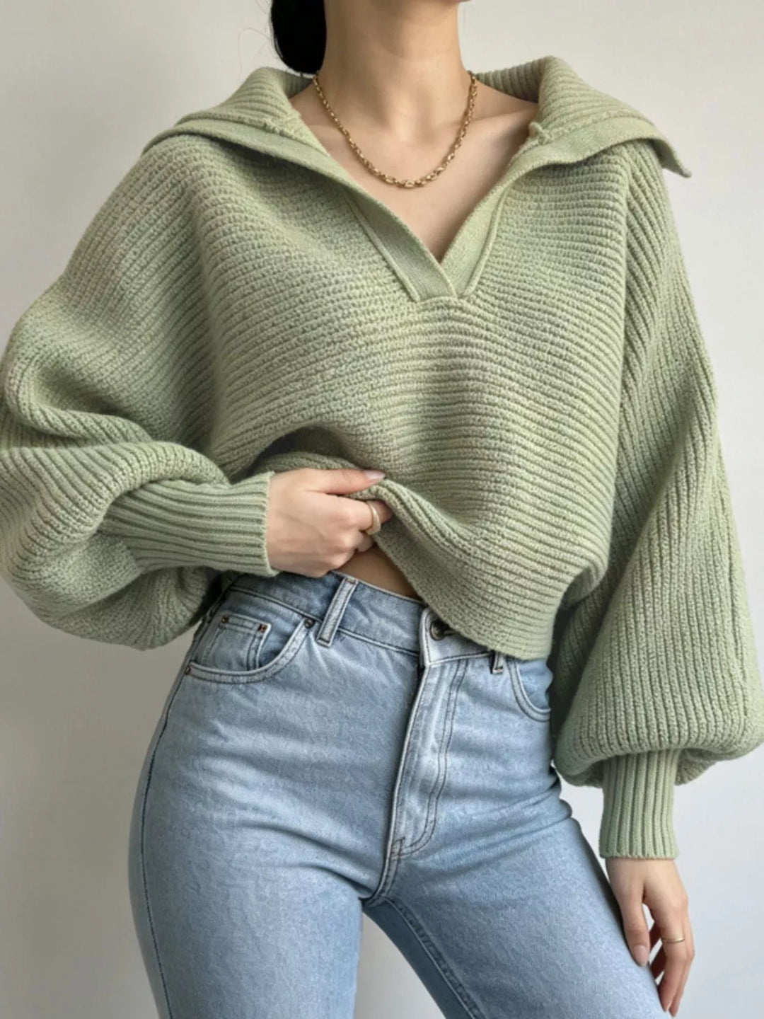 Green Ribbed knit cropped sweater with oversized collar