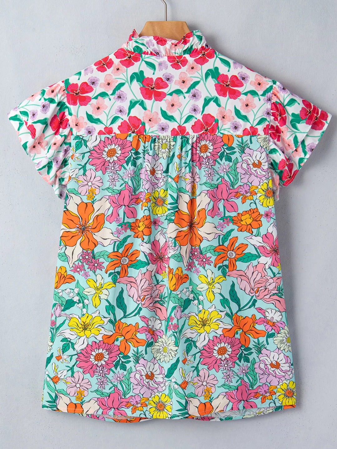 Floral flutter sleeve split-neck button-front blouse