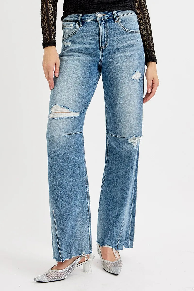 MEDIUM Distressed mid-rise wide-leg baggy jeans with raw hem