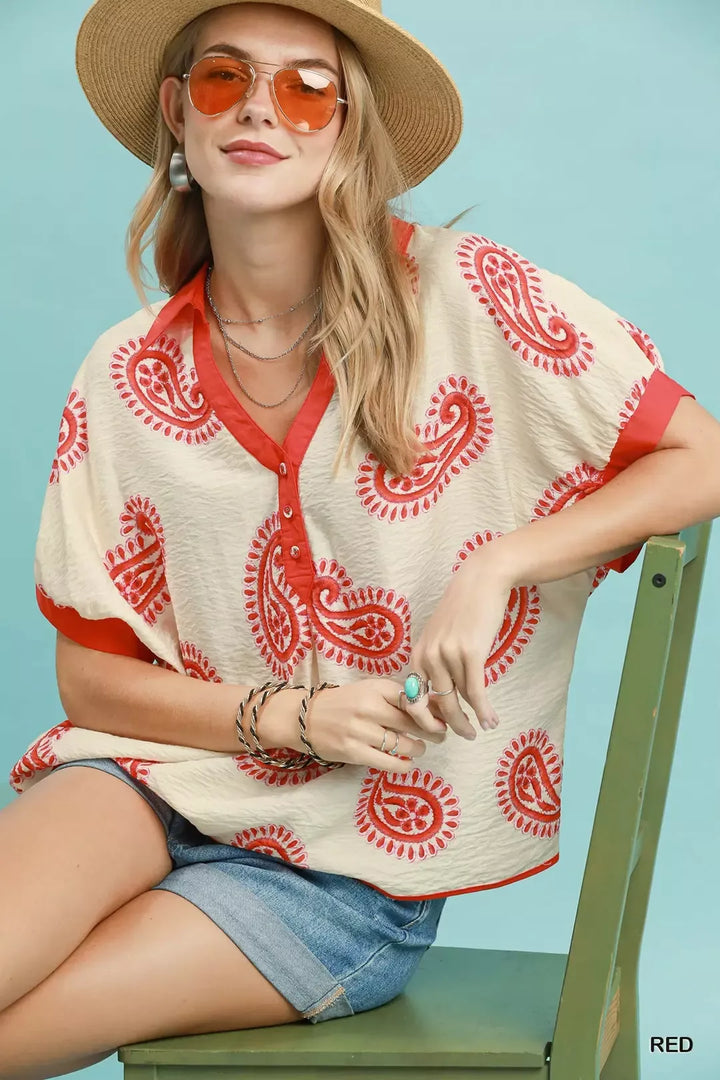 Paisley print short sleeve top with contrast trim