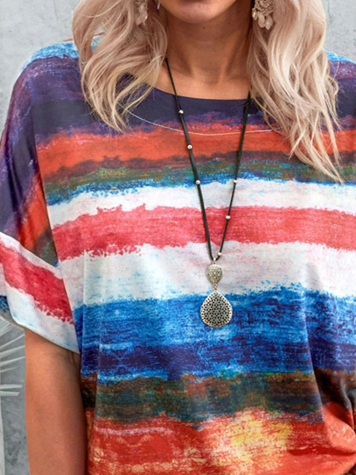 Abstract stripe round-neck short sleeve t-shirt