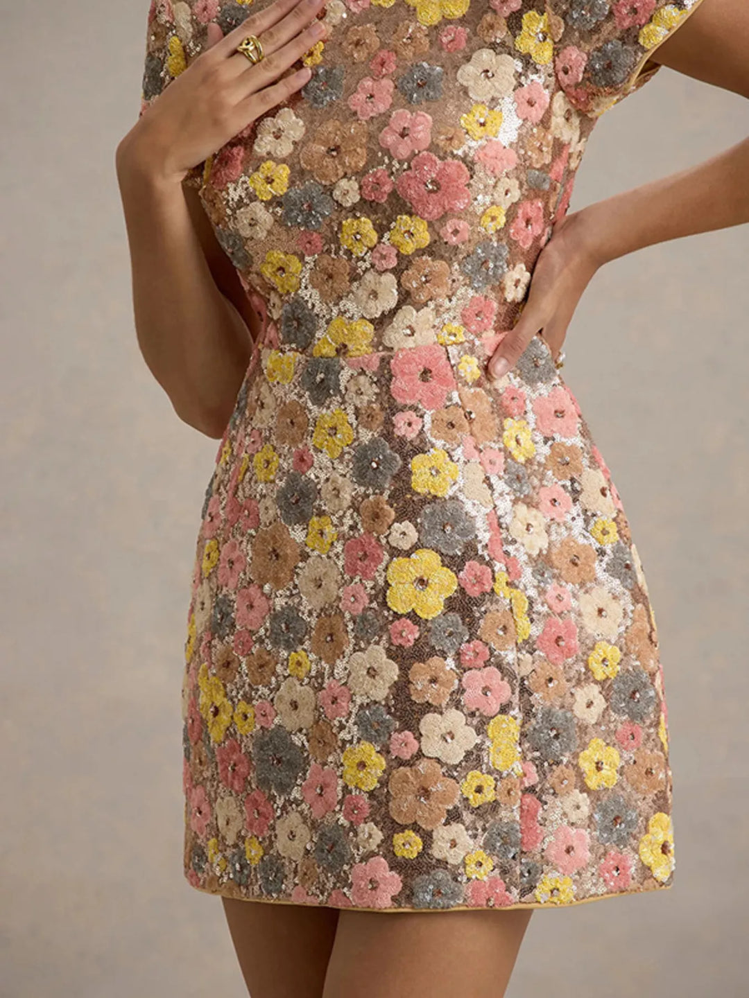 Floral sequin appliqué mini dress with short sleeves