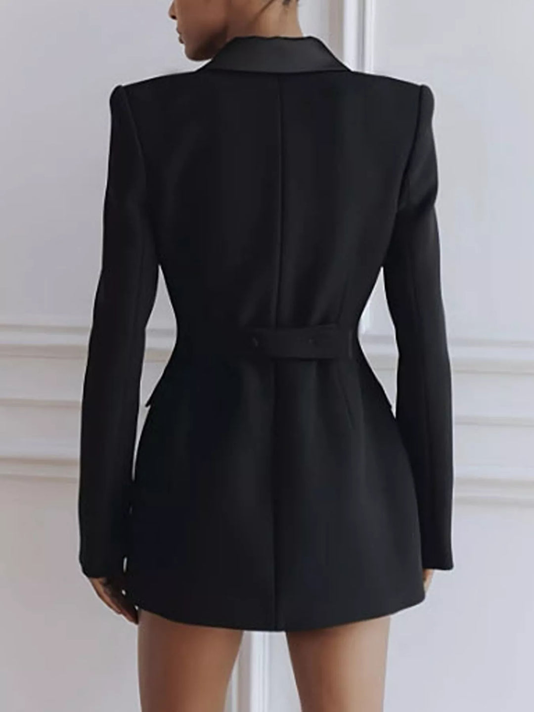 Satin peak lapel double-breasted longline blazer