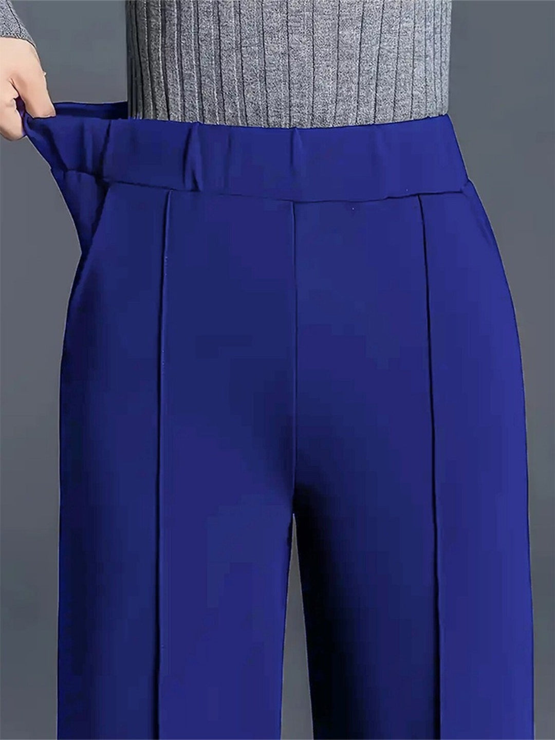 High-waisted wide-leg pintuck pants with pockets