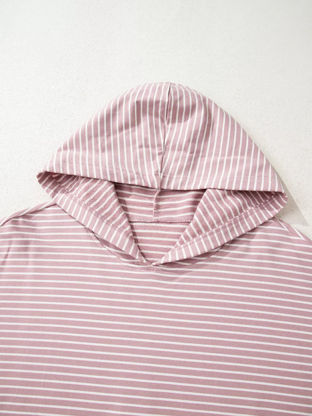 Striped drop-shoulder hoodie with thumbhole cuffs and side slits