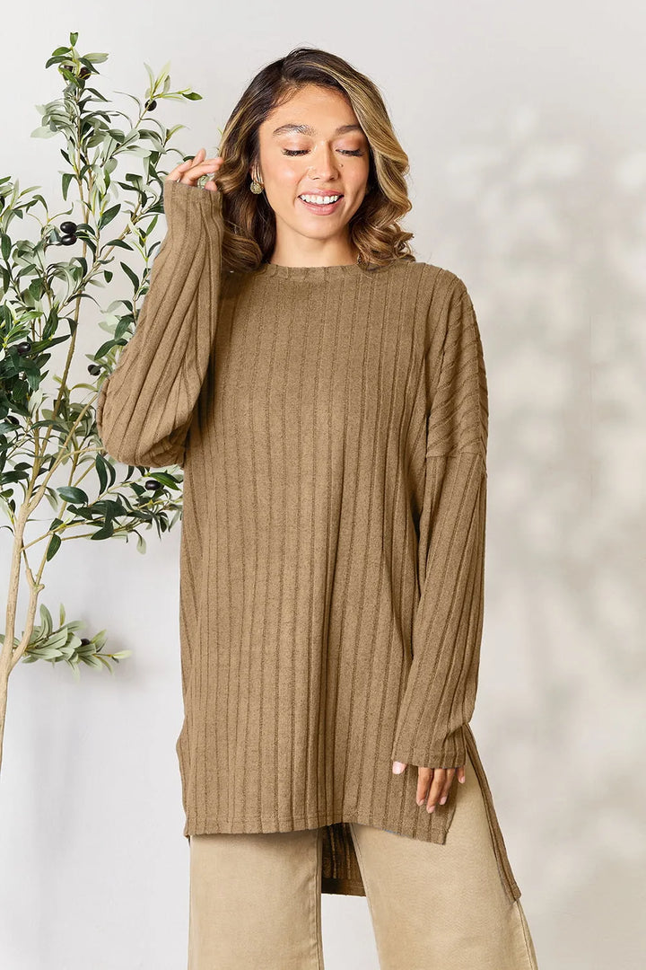 Ribbed knit long sleeve tunic top with side slits