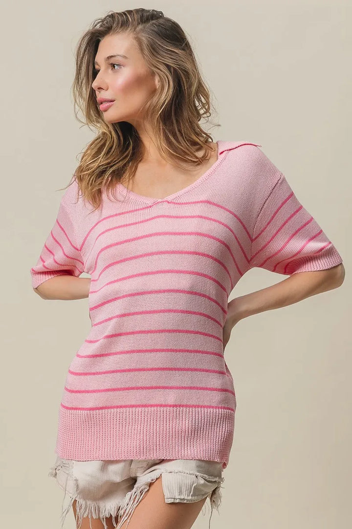 Striped short sleeve V-neck knit sweater with collar
