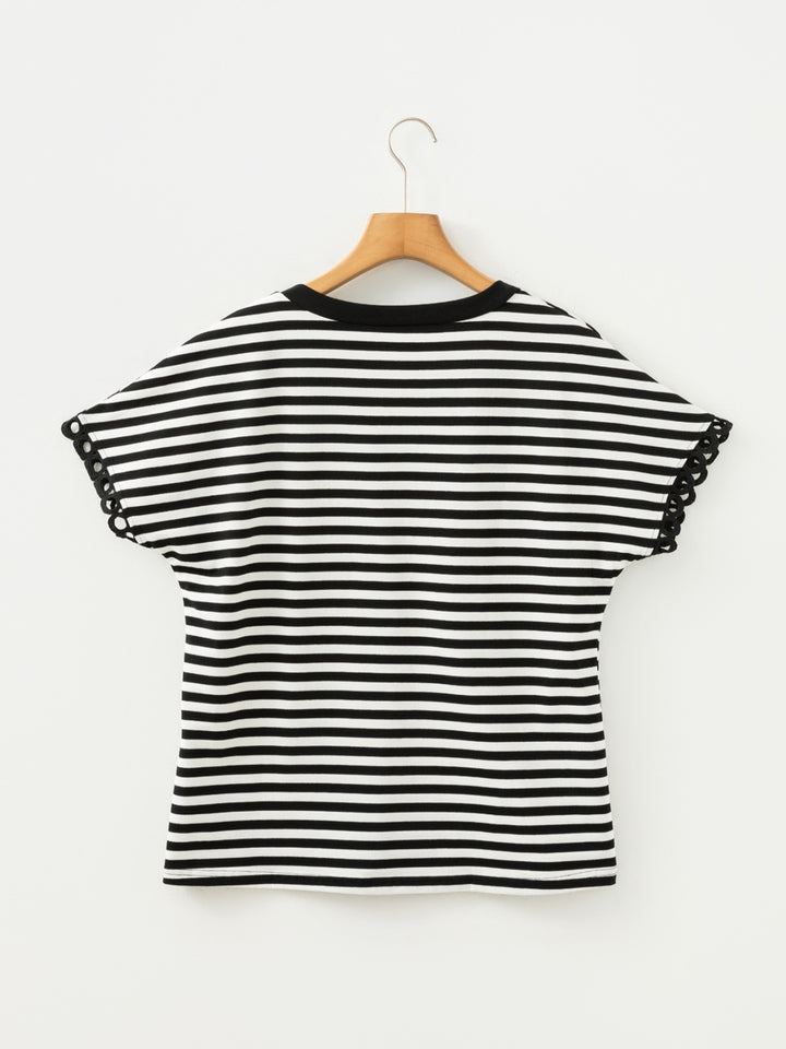 Striped v-neck tee with scalloped lace-trim sleeves