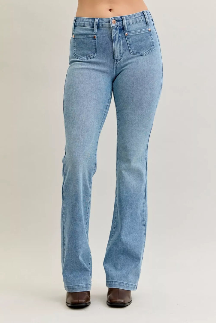 MD Mid-rise contrast wash bootcut jeans with front patch pockets