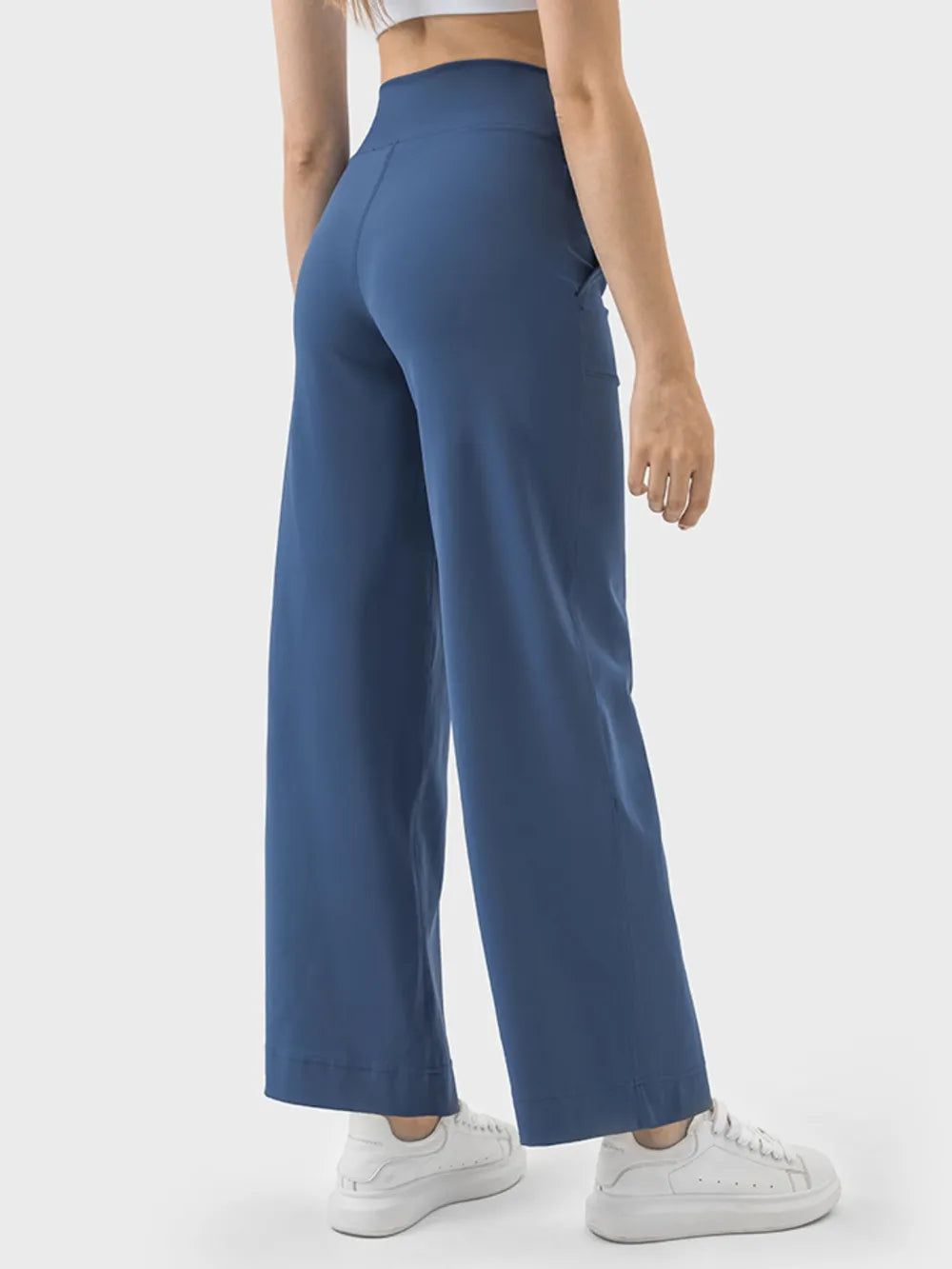 Wide-leg drawstring active pants with pockets