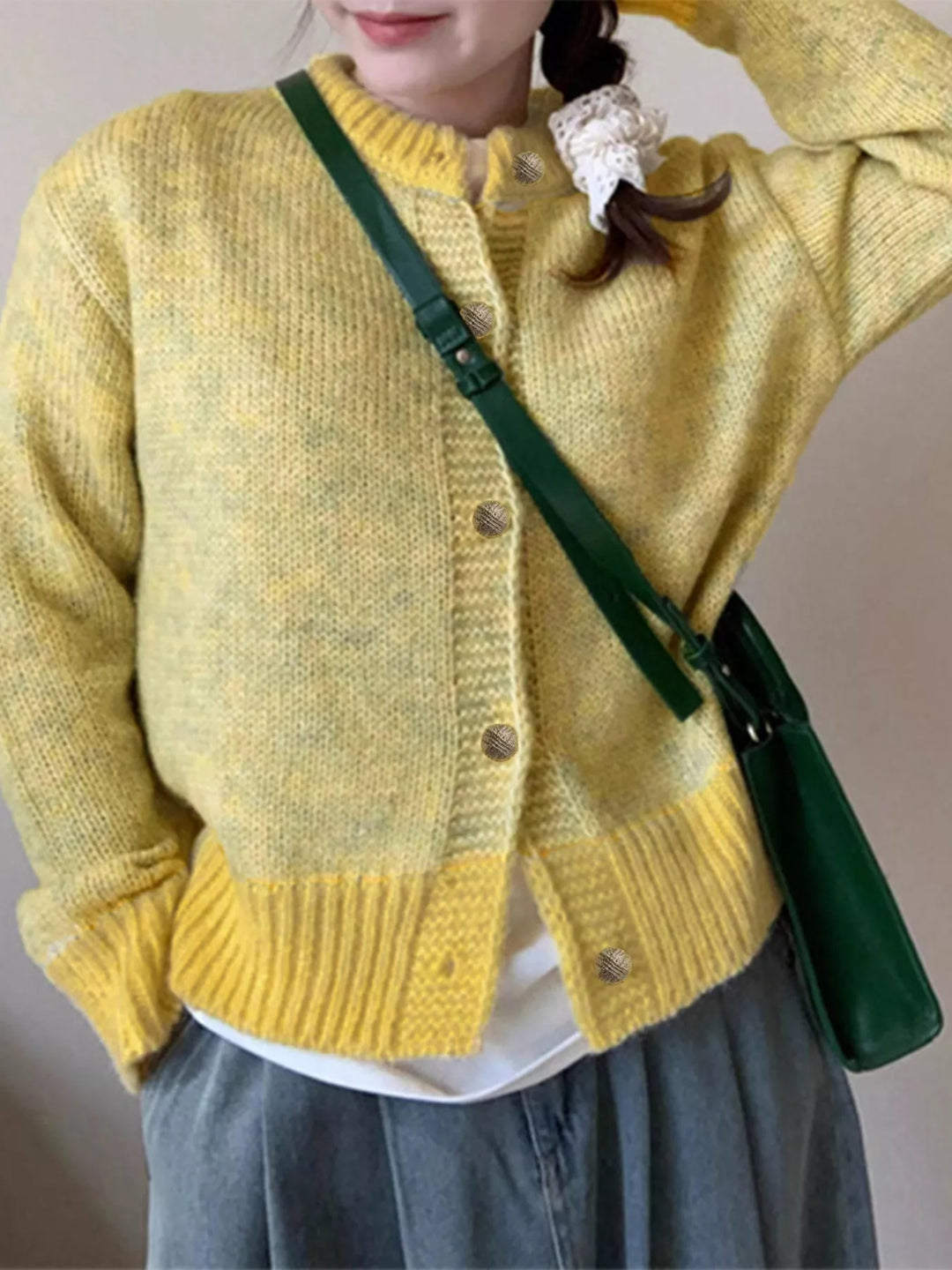 Color-block ribbed knit cardigan with gold buttons