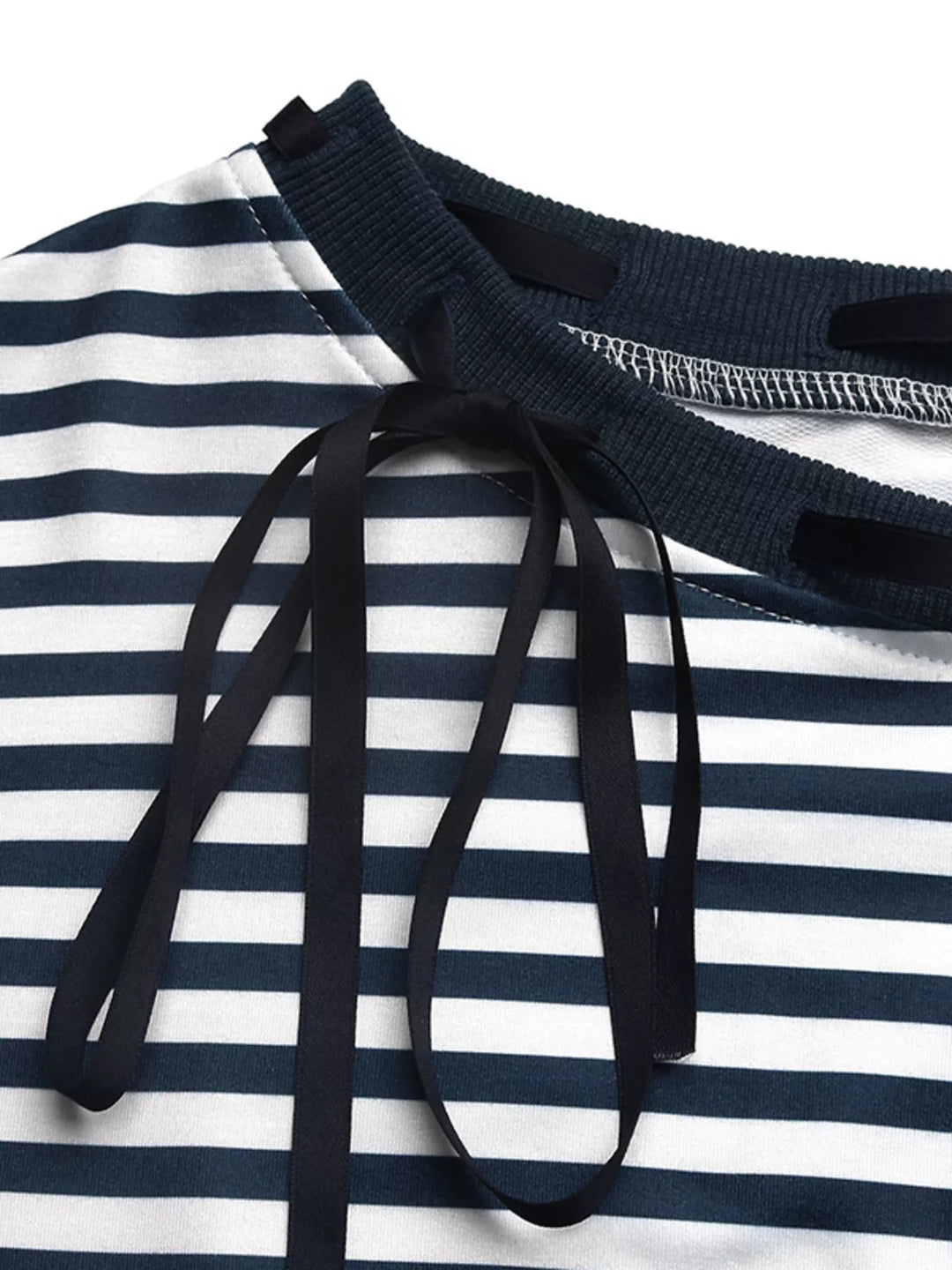 Striped off-shoulder sweatshirt with ribbon tie