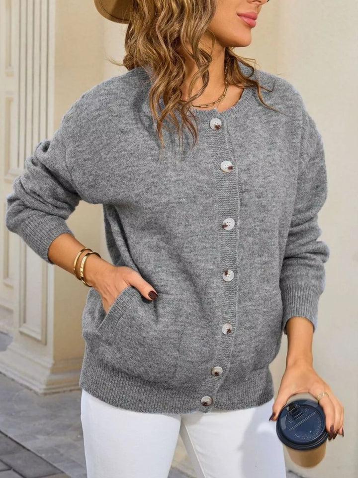 Button-down knit cardigan with front pockets and ribbed trim