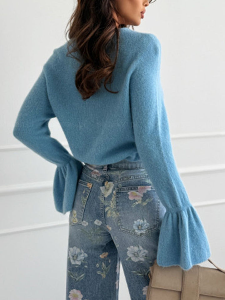Round neck flounce sleeve ribbed knit sweater