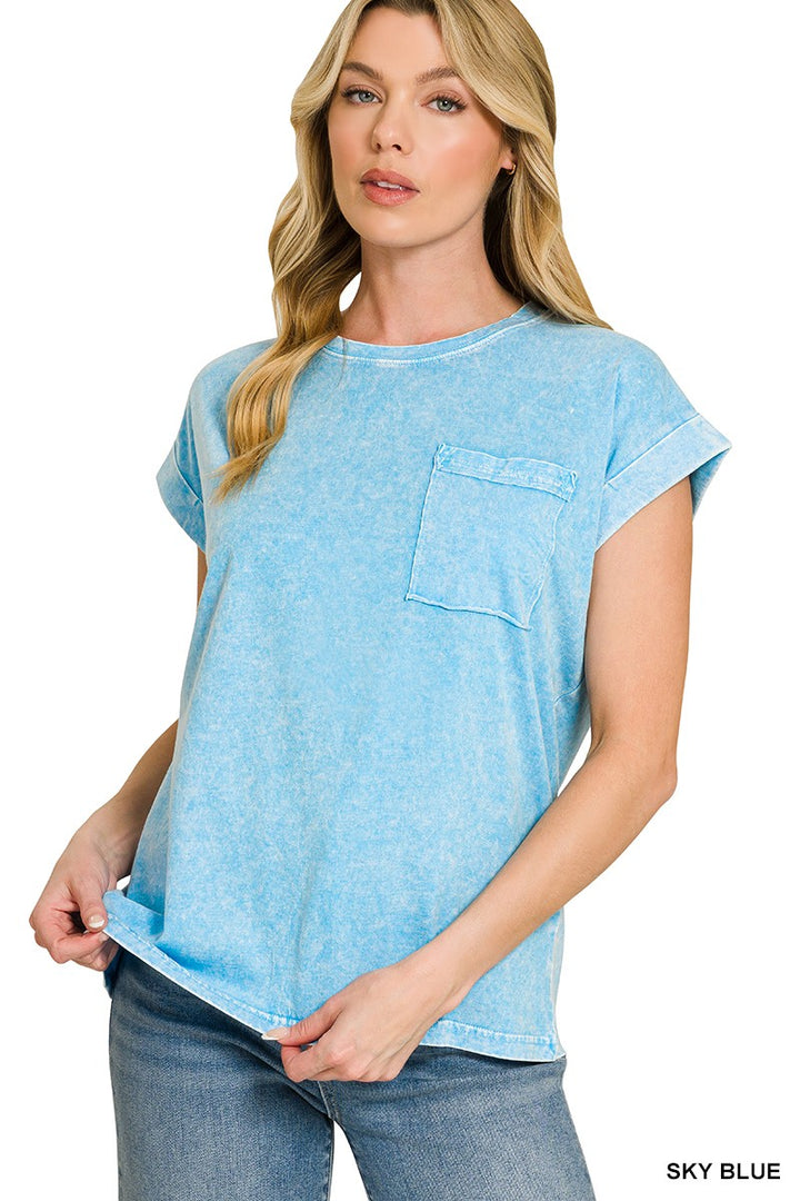 SKY BLUE Snow-washed cuffed short sleeve tee with chest pocket
