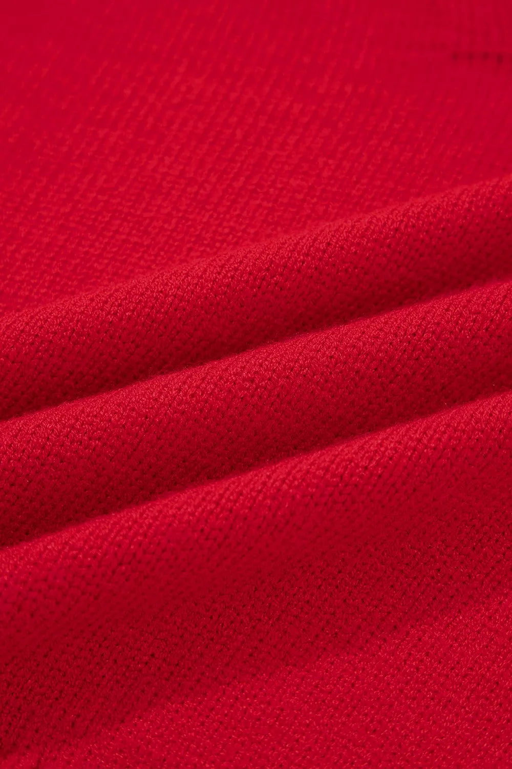Collared V-neck pullover sweater with ribbed hem