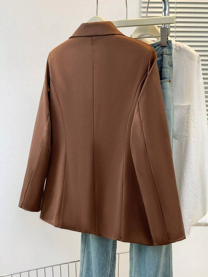 Single-breasted notch lapel blazer with flap pockets