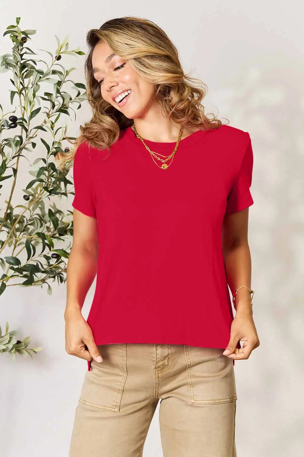 Red Round neck short sleeve tee with side slit hem