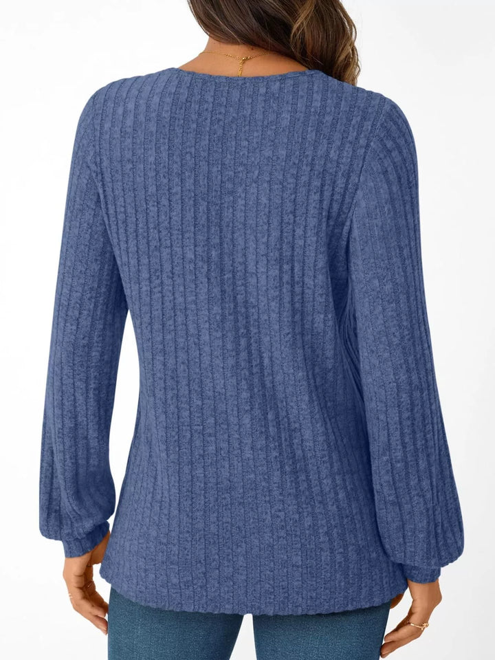 Ribbed knit v-neck top with blouson sleeves