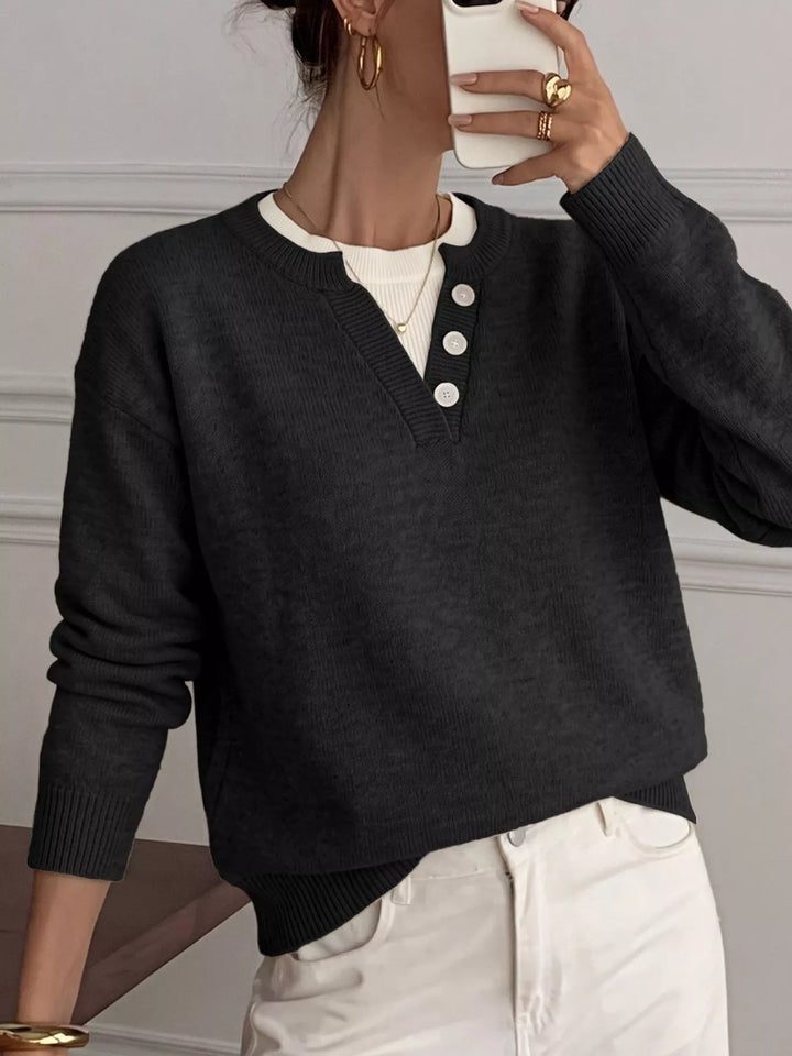 Three-button henley placket knit sweater with ribbed trim