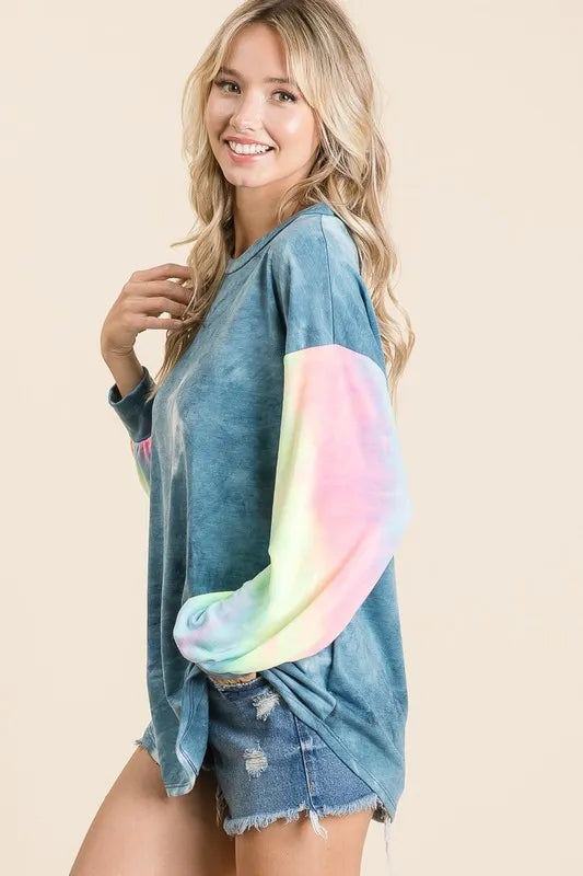 Tie-dye French terry top with contrast rainbow sleeves
