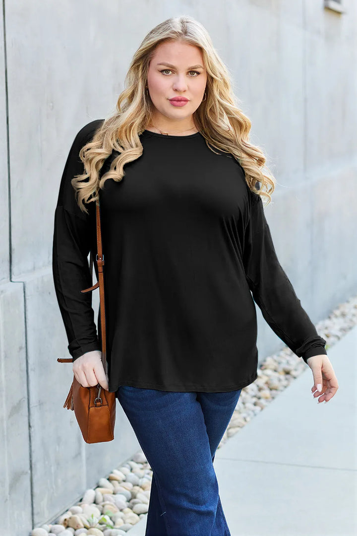Dropped-shoulder round neck long sleeve knit top