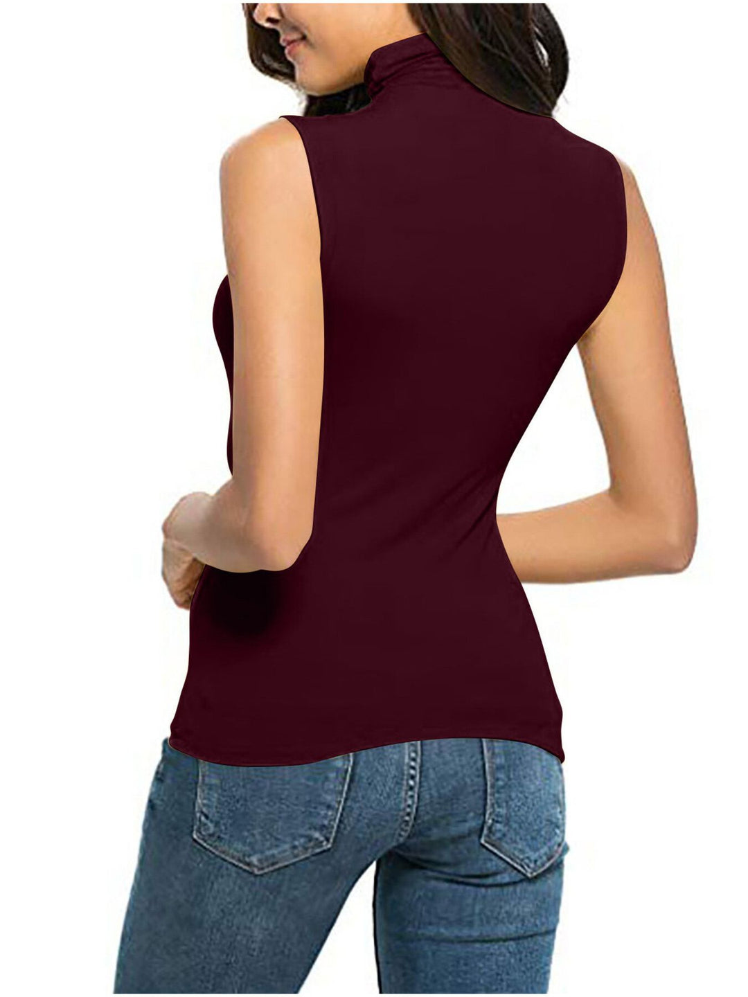 Sleeveless turtleneck slim-fit knit top