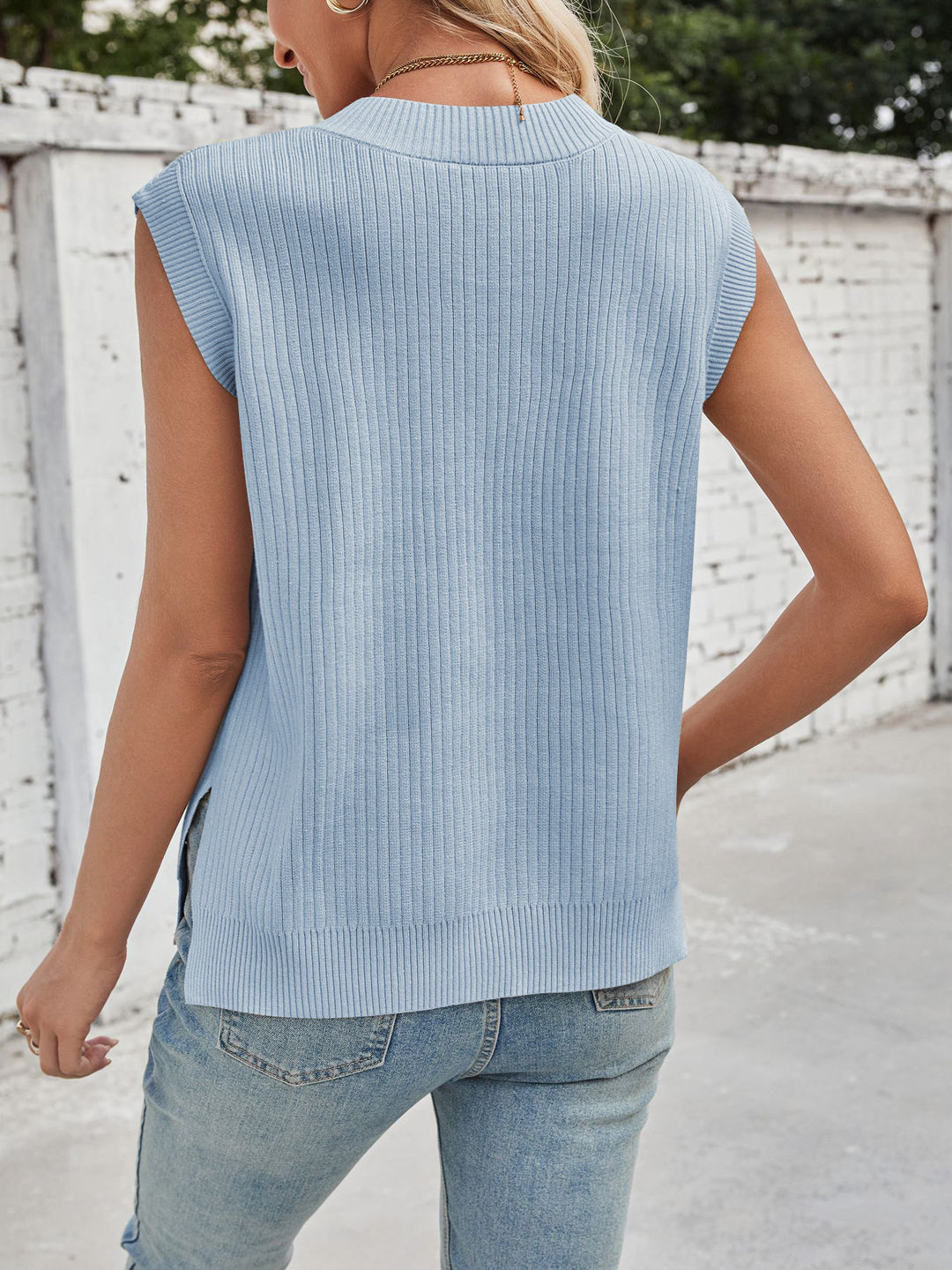 Ribbed knit V-neck sweater vest with drop shoulders