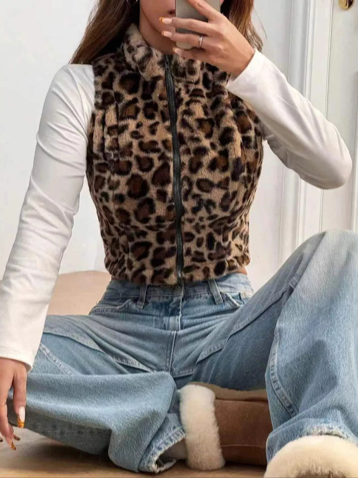 Leopard faux fur cropped zip-up vest with stand collar