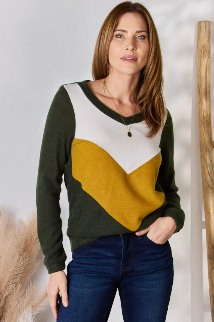 Olive Color block chevron knit V-neck top with long sleeves