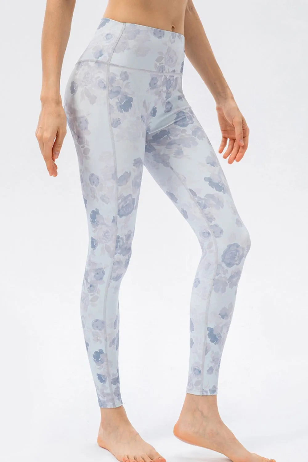 White High-rise skinny active leggings with contour seams