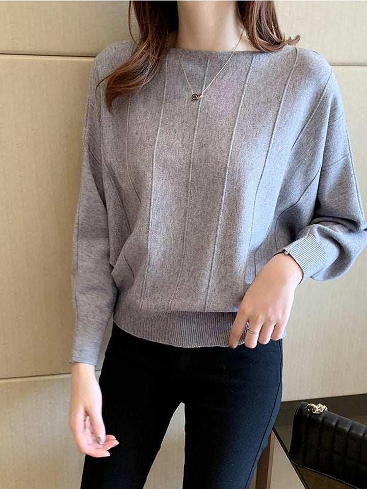 Gray Boat neck batwing sleeve knit pullover with ribbed hem