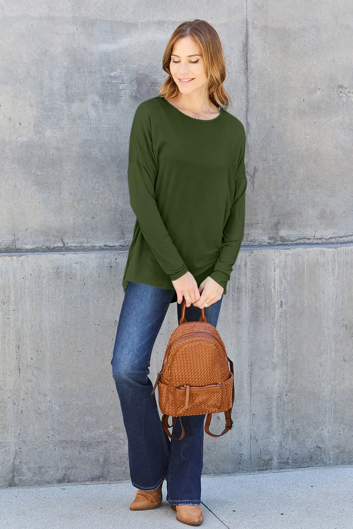 Dropped-shoulder round neck long sleeve knit top