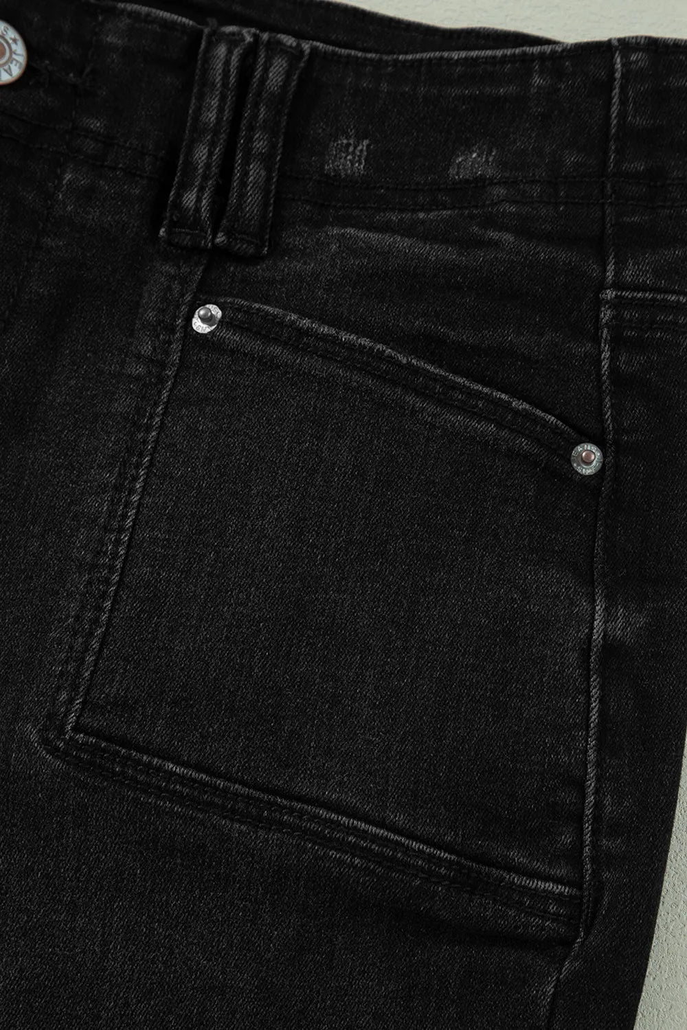 Vintage wash high-rise wide-leg jeans with patch pockets