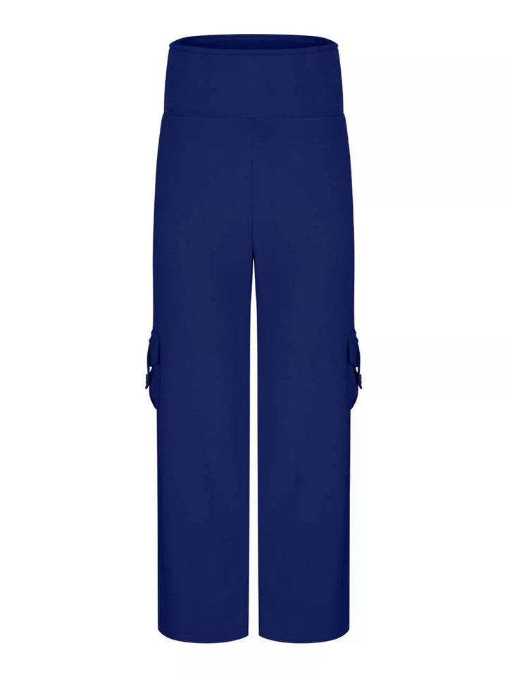 High-rise flare yoga pants with cargo pockets